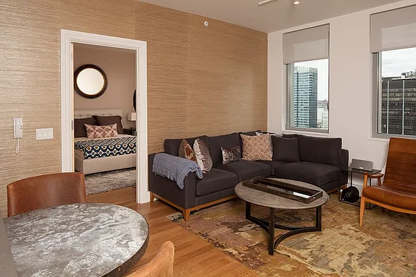 Rented by Invesco Affiliates | media 24