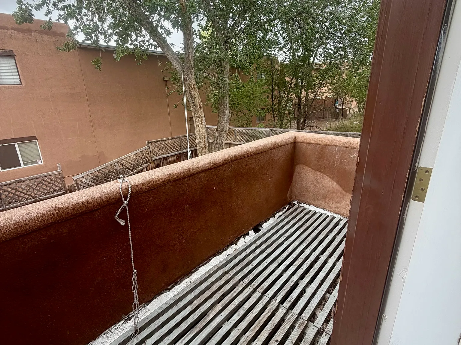 2 bed, 1.5 bath, 1013 sqft, $2,500 — Photo 2