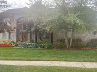 46289 Southwick Dr, Canton, MI 48188