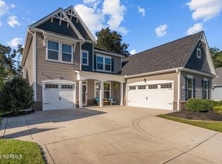 185 Violetear Rdg, Hampstead, NC 28443