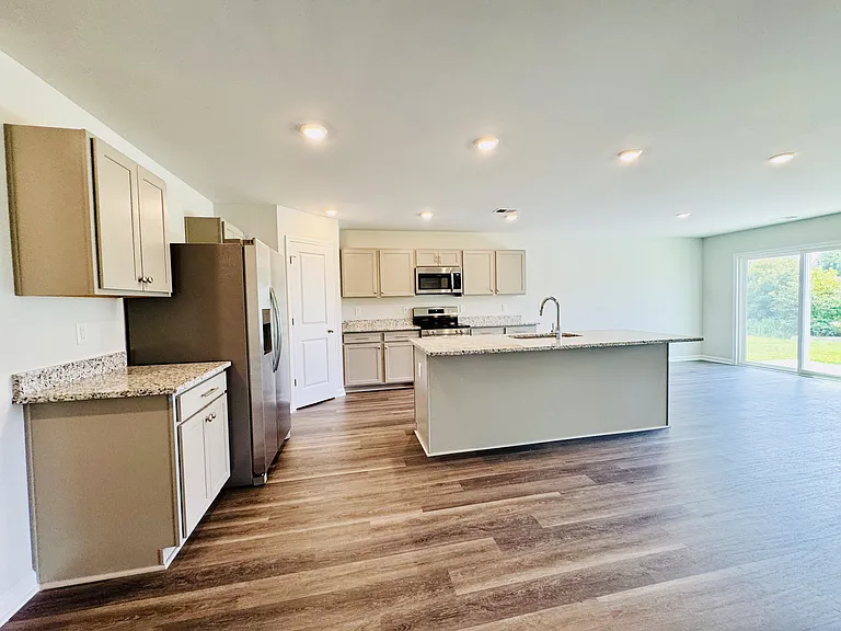 809 Rivas Way — Photo 18