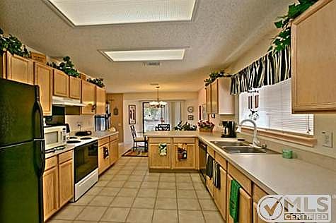 2nd image of 312 Ellicott Dr