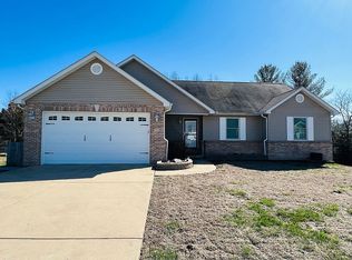 121 Vista Vallarta Dr, Union, MO 63084