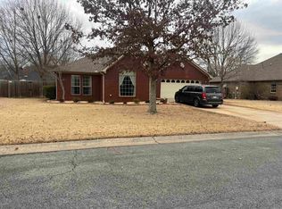 1735 Calhoun Dr, Conway, AR 72034