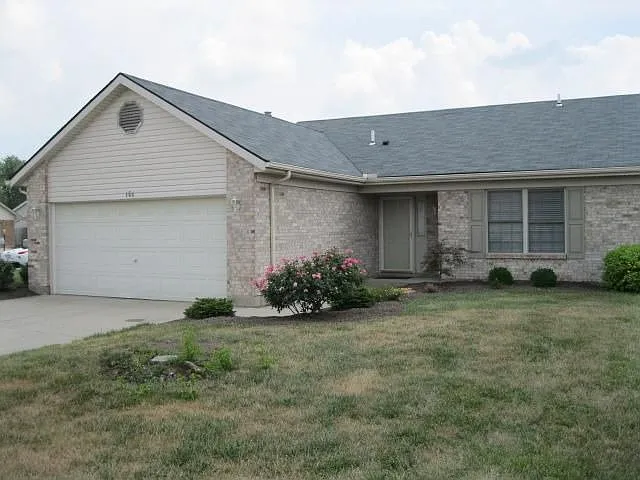 101 Warner Dr photo 1