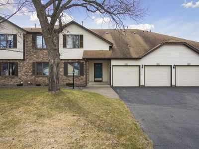 2640 Lake Court Dr, Mounds View, MN, 55112