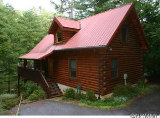 235 Chickadee Ave, Lake Lure, NC 28746