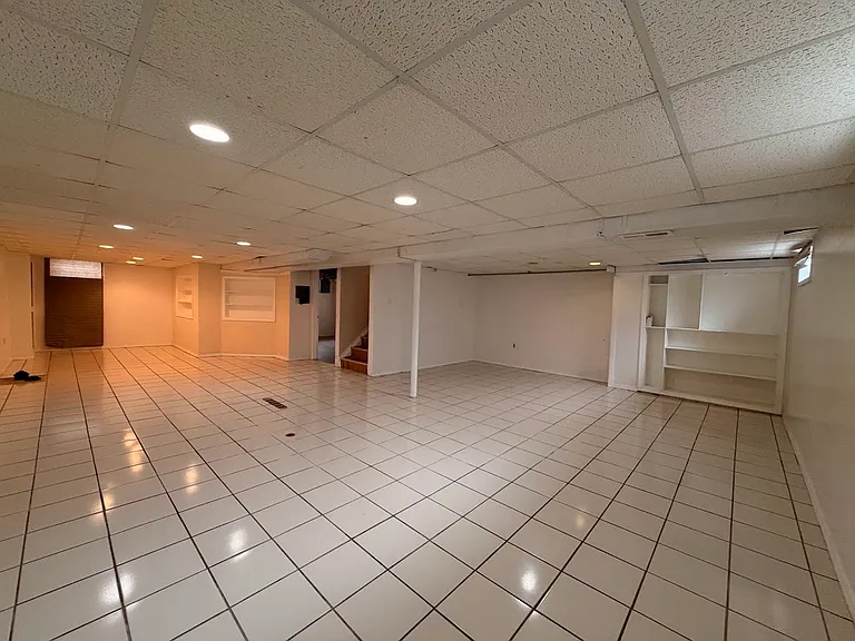 29594 Maplewood St — Photo 9