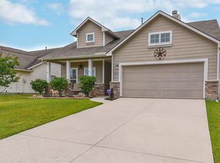 2038 Midlane Dr, Conroe, TX 77301