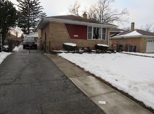 15958 Debbie Ln, South Holland, IL 60473