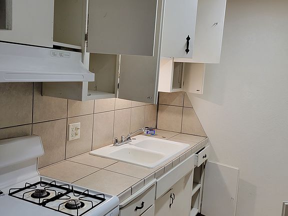 5th image of 777 Jana Way #757
