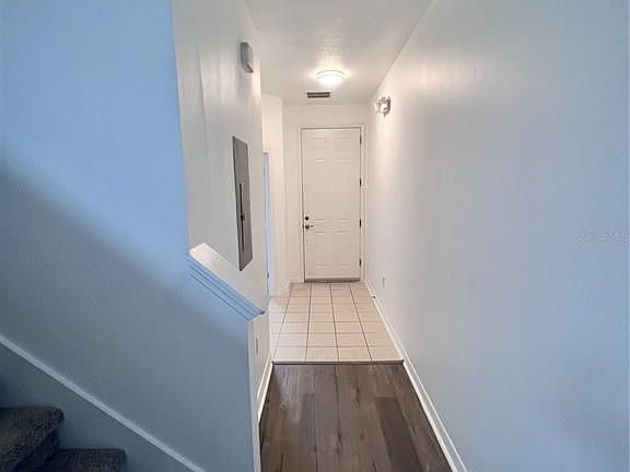 3rd image of 7627 Long Island Dr