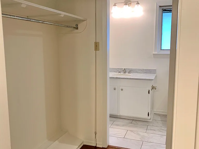 2770 Morning Glory Ave — Photo 23