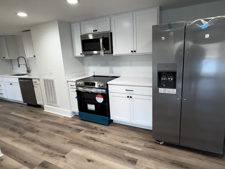12405 Cabin Dr NE #2 — Photo 3
