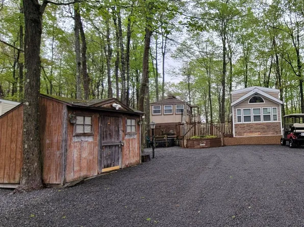 E 163 Equestrian Trl E #163, Gouldsboro, PA 18424