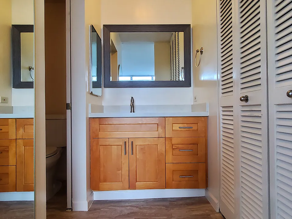 Renovated en suite bathroom