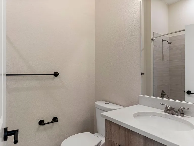 810 S Weber St — Photo 64