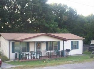 241 Brickey Hill Rd, Troutville, VA 24175