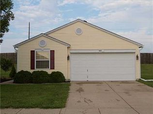 910 Wheat Field Ln, New Whiteland, IN 46184