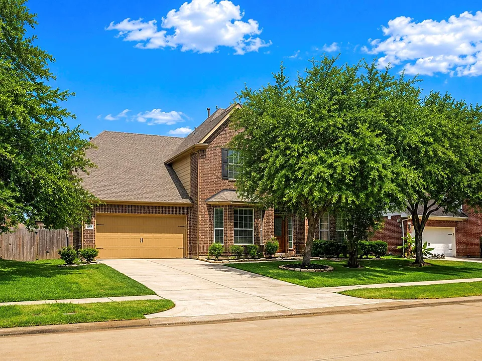 3303 Belmont River Ln