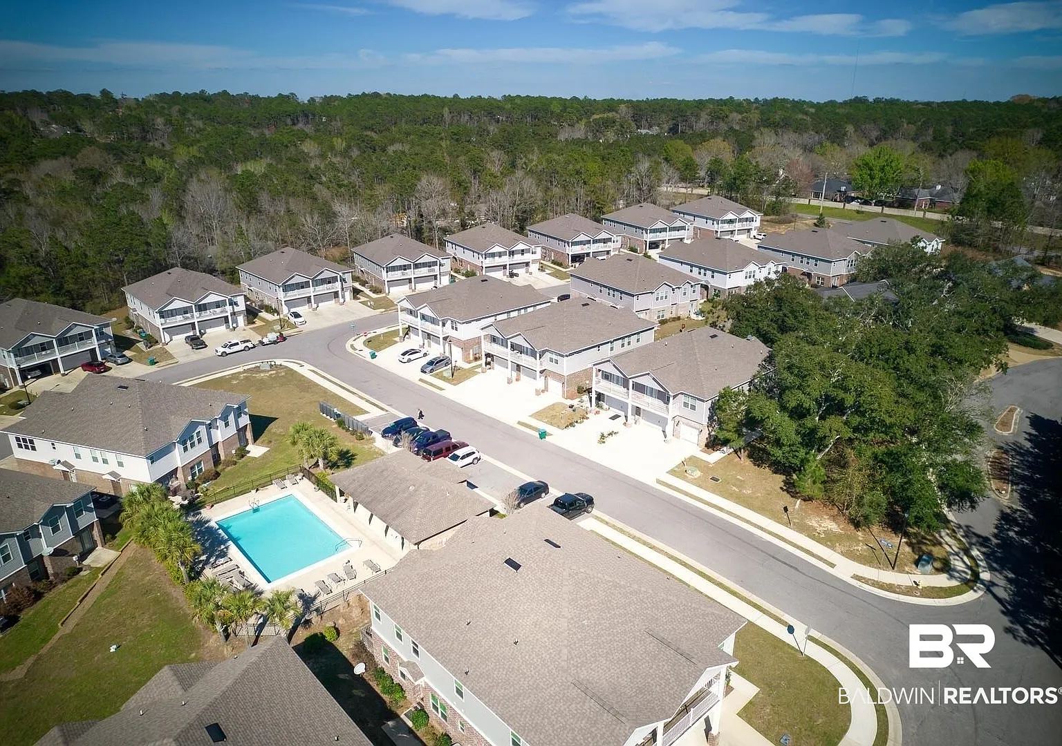 3 bed, 2.5 bath, 1703 sqft, $1,895 — Photo 4