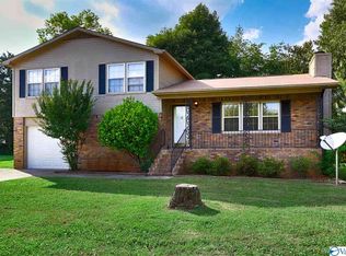 3623 Shay Cir NW, Huntsville, AL 35810