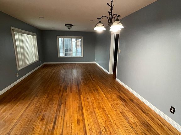 4th image of 15102 Flatbush Ave