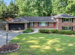 23 Hunting Creek Dr, Marietta, GA 30068