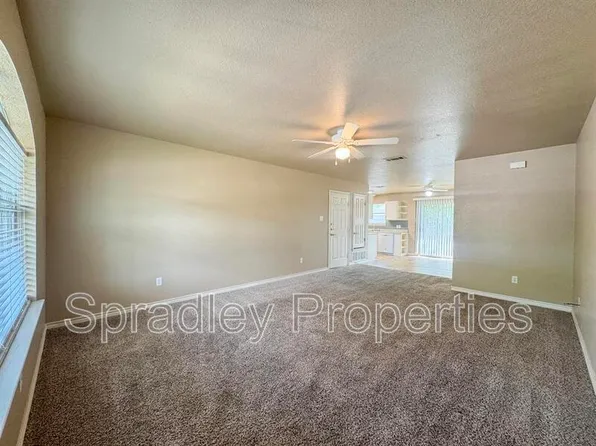 105 E 15th Ave, Belton, TX 76513