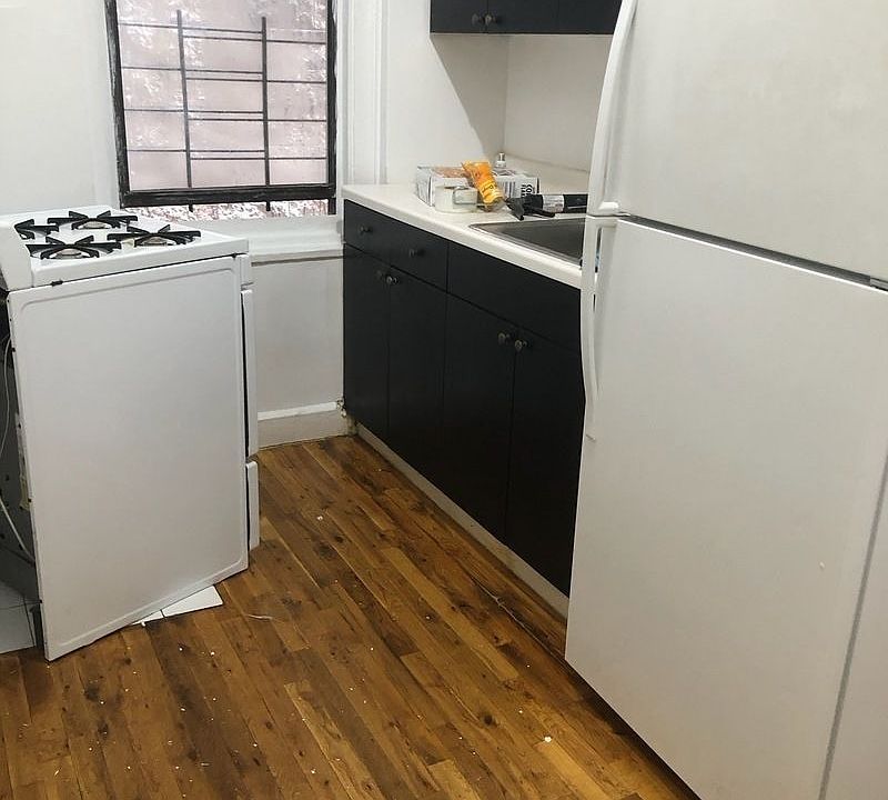 2nd image of 4437 Wilder Ave #2