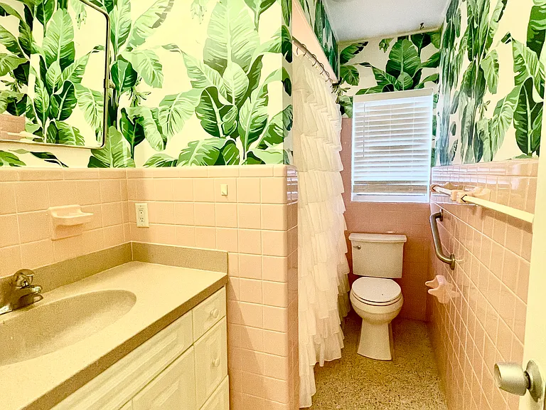 4541 Loring Pl — Photo 8