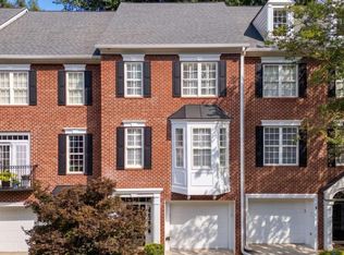 1806 Waters Edge Trl, Roswell, GA 30075