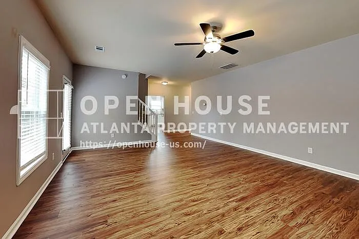 6430 Queensdale Dr — Photo 4