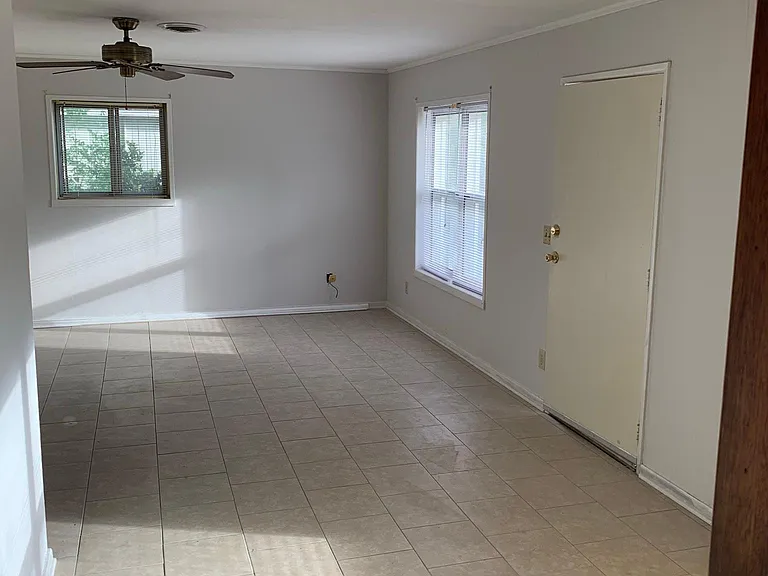 3177 Bayview Way — Photo 2