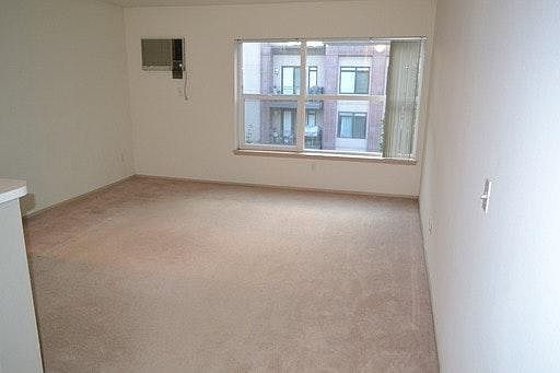 2nd image of 3230 Eastlake Ave E APT 404