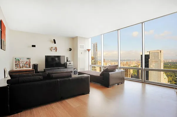 Rented by Town Residential | media 17