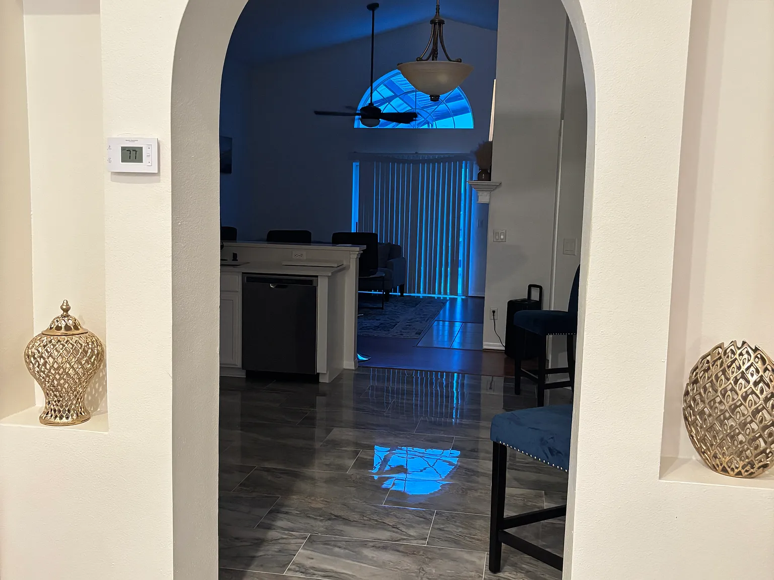3 bed, 1851 sqft, $4,500 — Photo 4