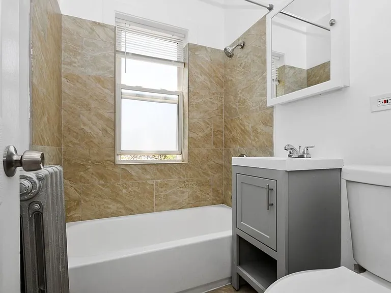 4344 Ellis MOBILITY ZONE — Photo 13