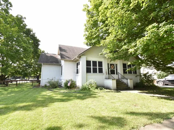 604 E 5th St, Fowler, IN 47944