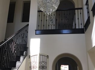 28316 Blacksmith Dr, Valencia, CA 91354