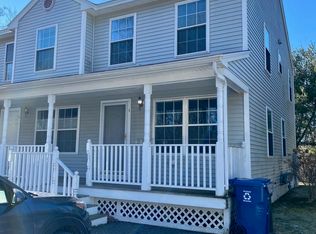 51 Carriage Ln UNIT E, Portland, ME 04103