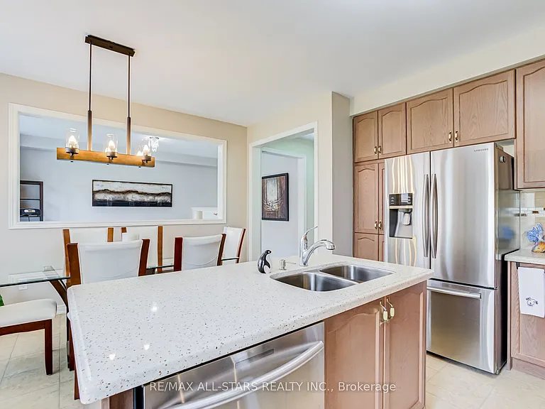 102 Creekland Ave — Photo 17