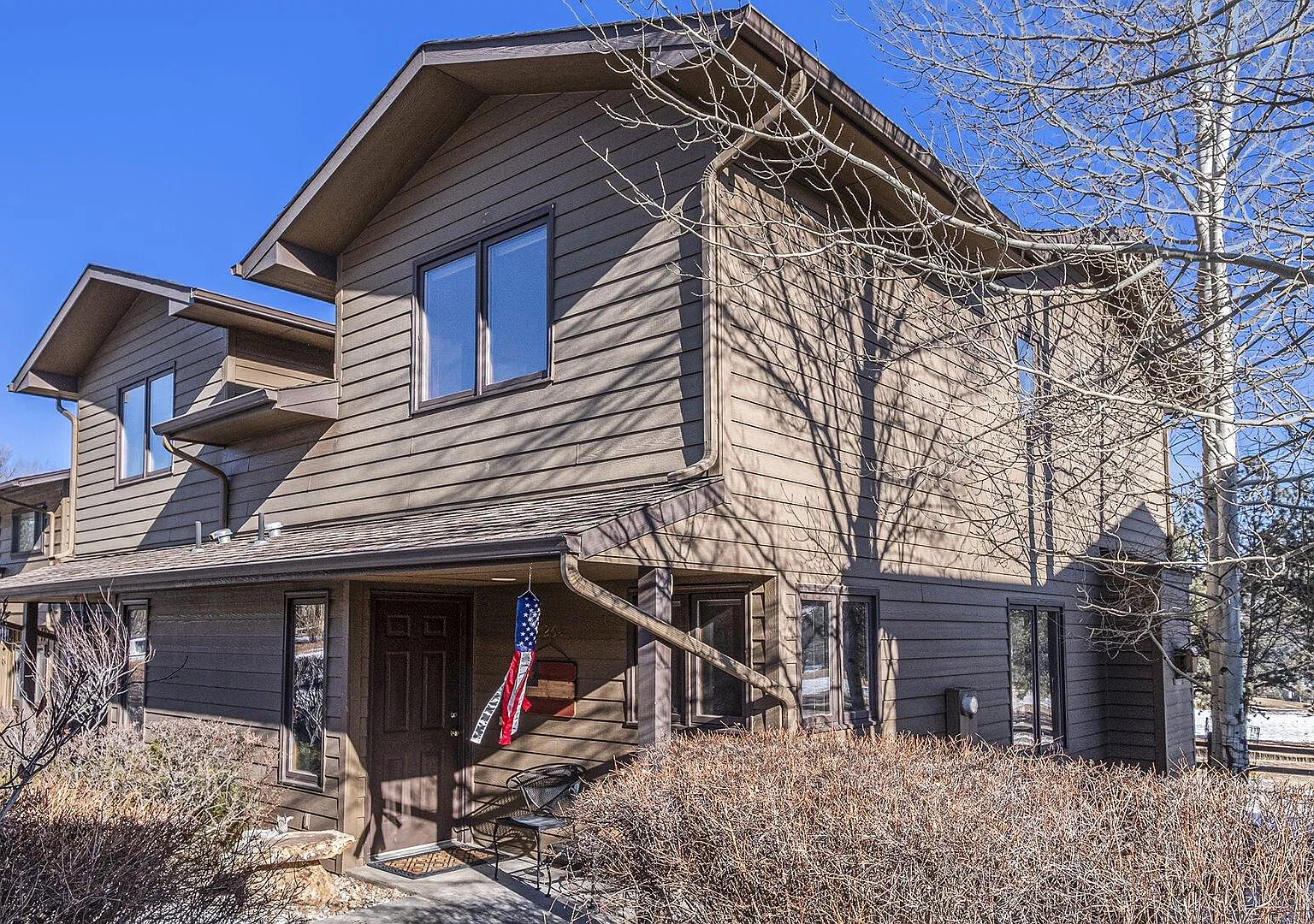 1264 S Saint Vrain Ave — Photo 1