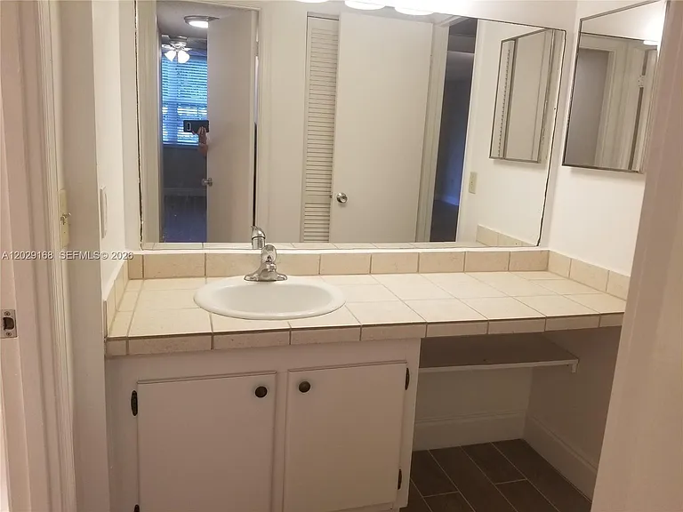 9410 Poinciana Pl #101 — Photo 6