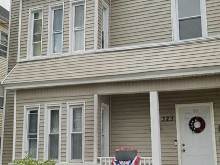 323 Summer St #1 — Photo 1