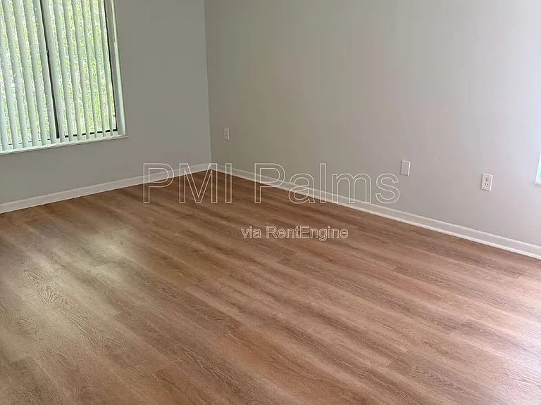 1236 Pine Ridge Cir W #G3 — Photo 18