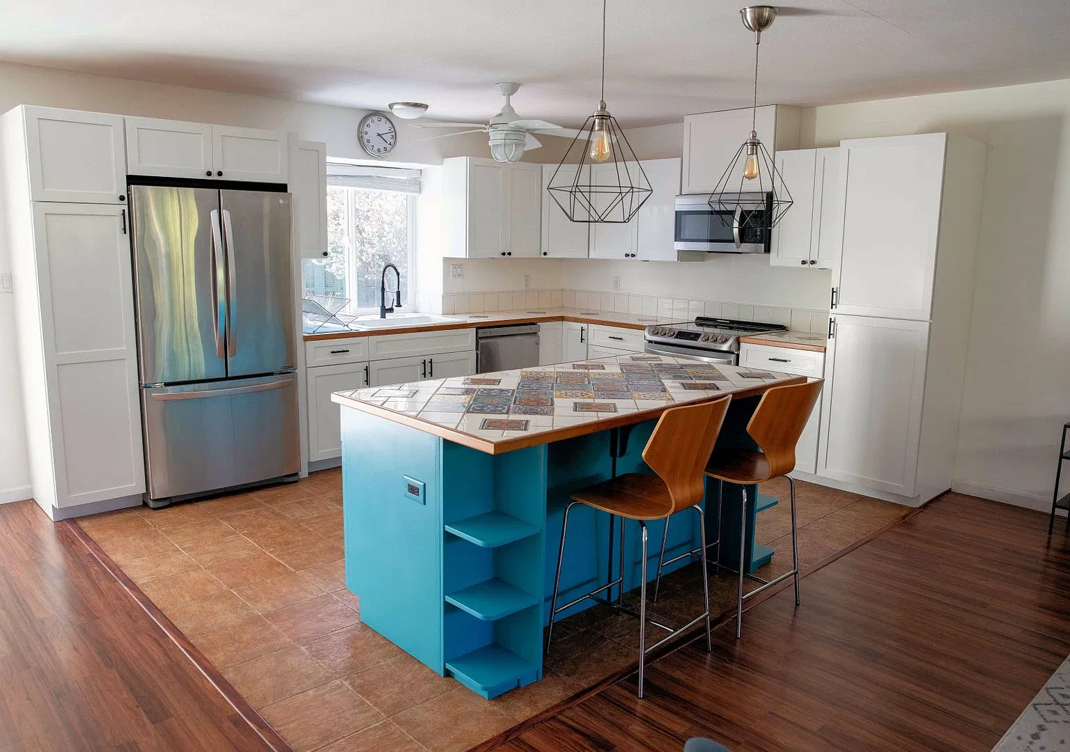 Live and Work Remotely on Maui in this Fully Furnished 3 Bedroom Home — Photo 4