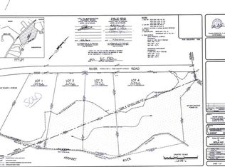 253 River Rd W, Berlin, MA 01503