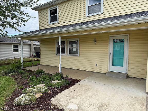2nd image of 54428 Hickory Flats Dr