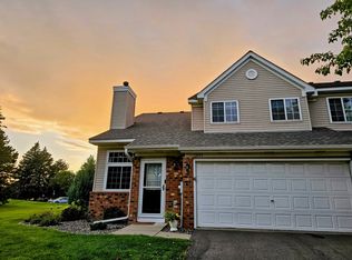 1884 Sapphire Point, Eagan, MN 55122